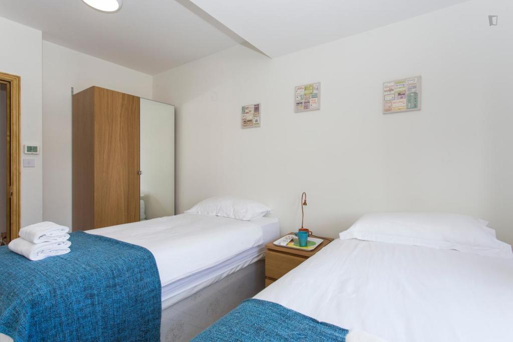 406 Harrow Hotel Лондон Стая снимка