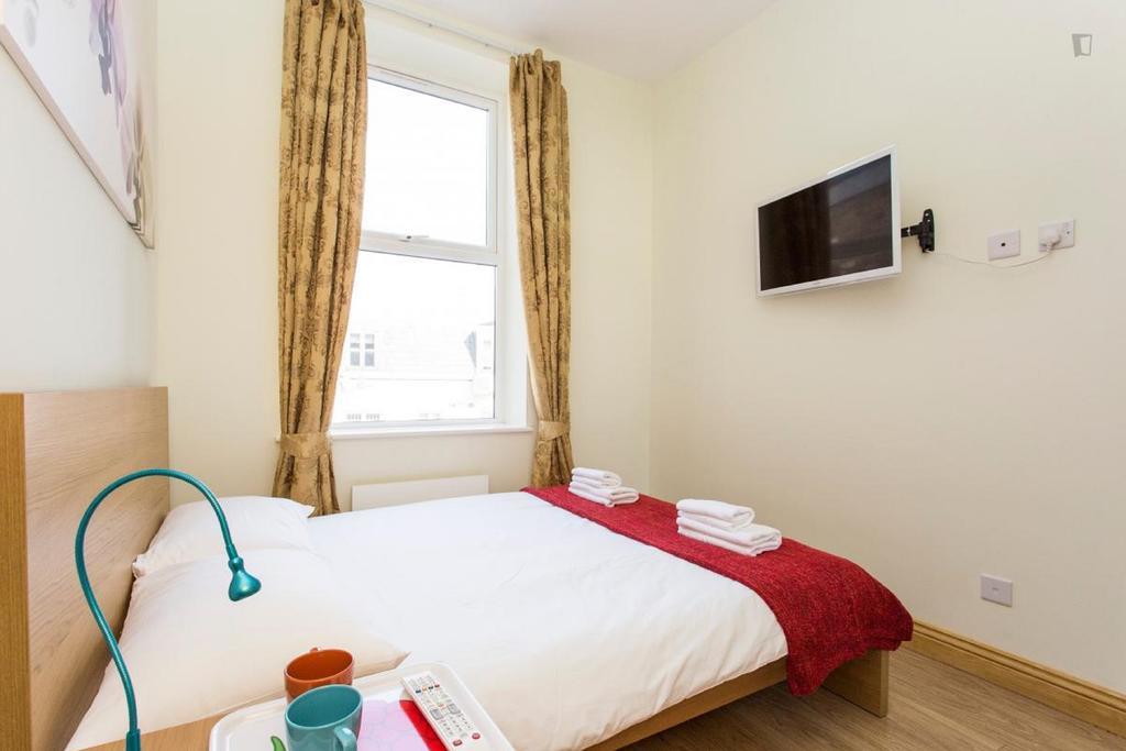 406 Harrow Hotel Лондон Екстериор снимка